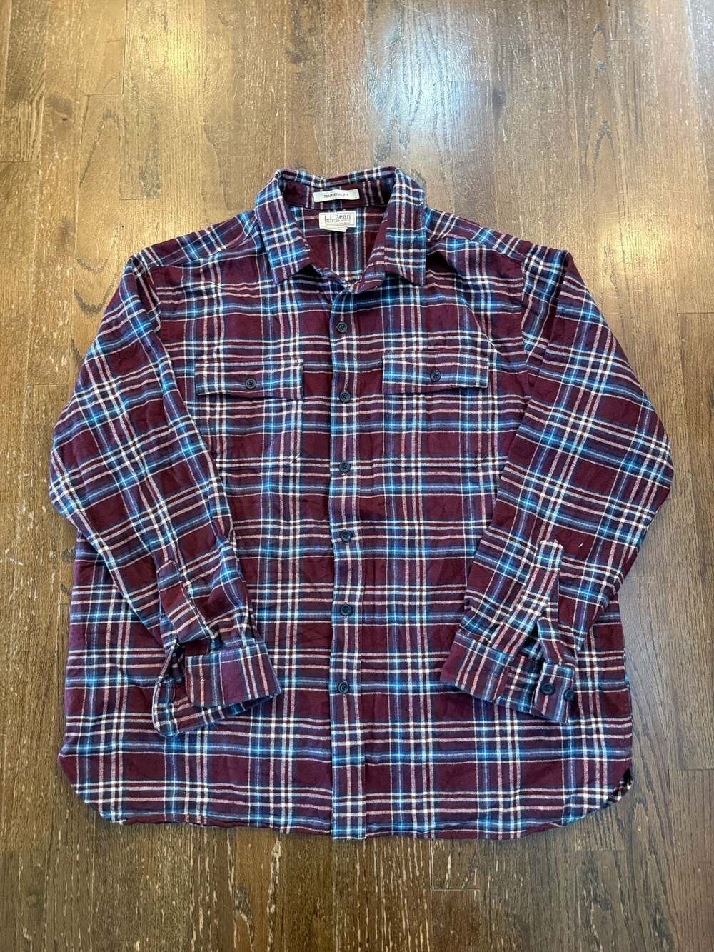 L.L. Bean Traditional Fit Chamois Cloth Mens XL  Burgundy Blue Plaid Flannel